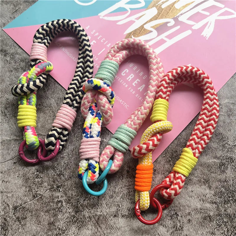 Luxury Contrast Color Keychain - PlusGamer