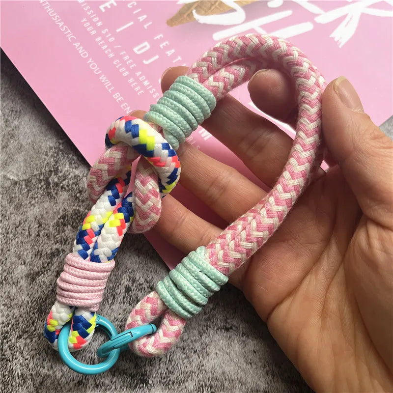 Luxury Contrast Color Keychain - PlusGamer