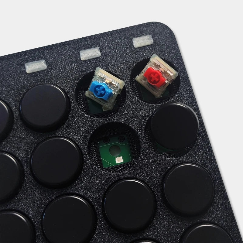4x4 Low Profile 16-Key QMK/VIA Mechanical Macro Pad - PlusGamer
