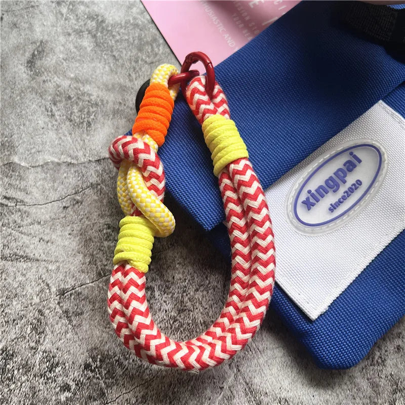 Luxury Contrast Color Keychain - PlusGamer